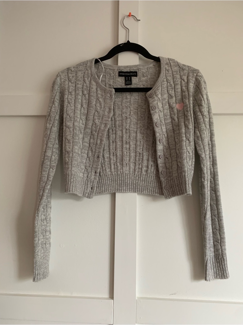 Urban Planet Streetwear Society Cropped Cable Knit Cardigan - Light Gray